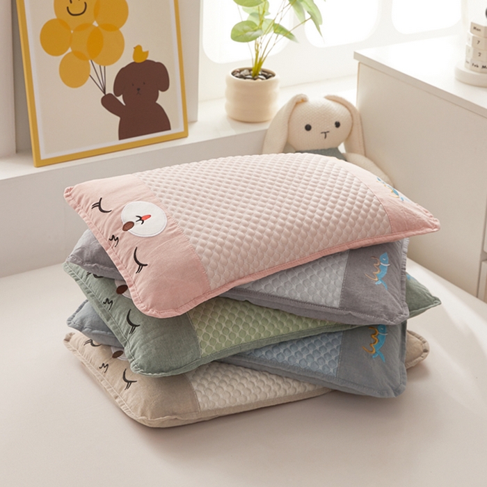 91家纺网 家纺一手货源 找家纺 （总）幸运草  2025新款凉豆豆全荞麦壳儿童枕芯夏天卡通可爱荞麦凉枕