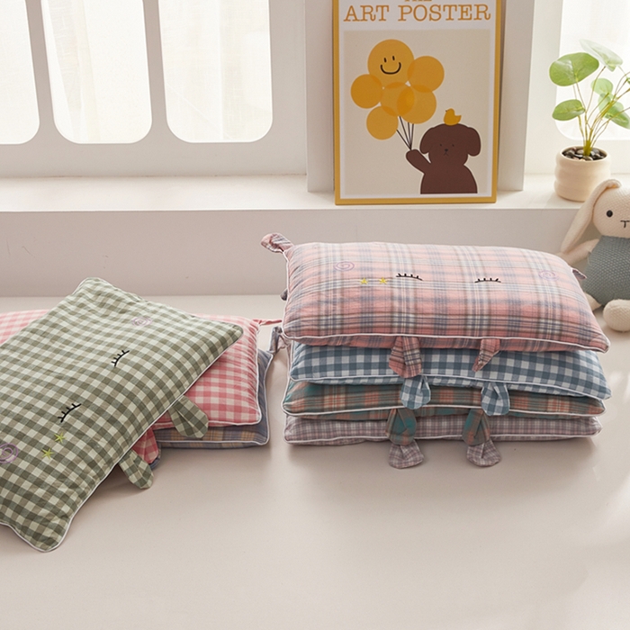 91家纺网 家纺一手货源 找家纺 （总）幸运草 2025新款格子卡通儿童纯荞麦枕头夏季幼儿园小学生全荞麦壳枕芯