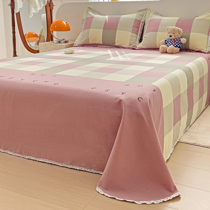 91家纺网 家纺一手货源 找家纺 宜家坊 2025新款春夏原棉鱼骨棉老粗布花边印花床单软凉席三件套 宜家-粉