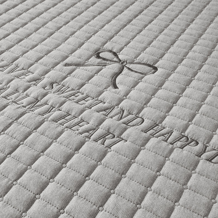 91家纺网 家纺一手货源 找家纺 3C 2025新款全棉水洗棉夹棉 床笠-蝴蝶结 蝴蝶结 月灰