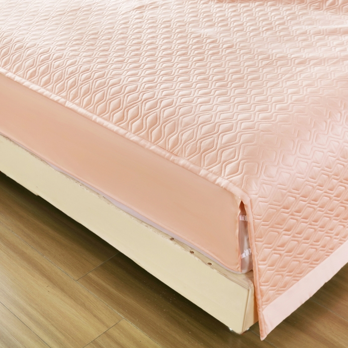 91家纺网 家纺一手货源 找家纺 OL家纺 2025新款100支天丝棉居家轻奢床盖夹棉防滑四件套 桃夭粉