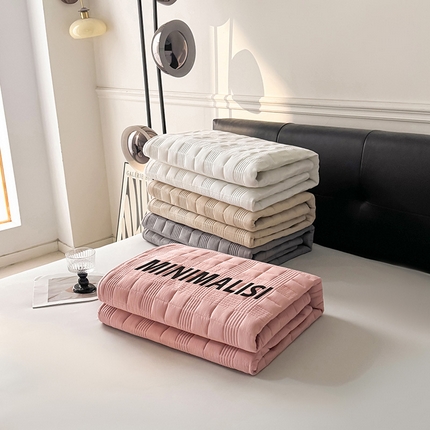 91家纺网 家纺一手货源 找家纺 3C 2025新款全棉水洗棉刺绣夹棉床笠 组合图