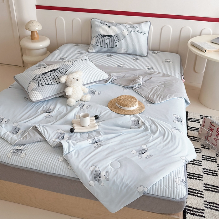 91家纺网 家纺一手货源 找家纺 RYB红黄兰 2025新款INS原创超萌卡通锦氨冰皮夹棉软席凉席床笠三件套 憨憨雪纳瑞