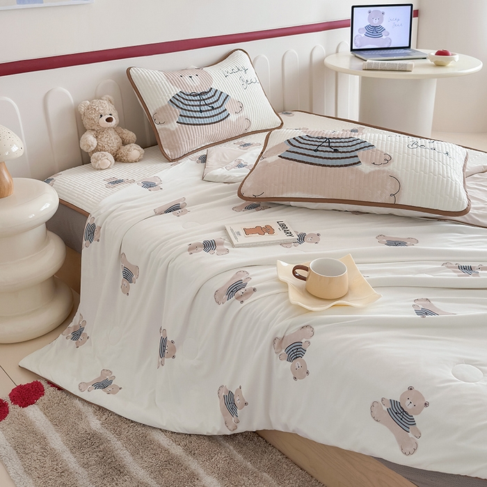 91家纺网 家纺一手货源 找家纺 RYB红黄兰 2025新款INS原创超萌卡通锦氨冰皮夹棉软席凉席床笠三件套 奶油小熊