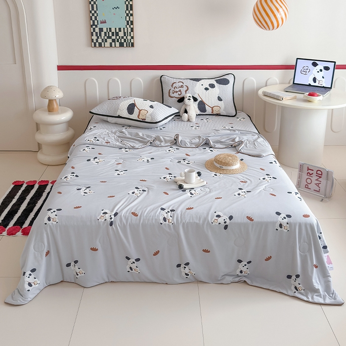 91家纺网 家纺一手货源 找家纺 RYB红黄兰 2025新款INS原创超萌卡通锦氨冰皮夏被夏凉被空调被 黑白小狗