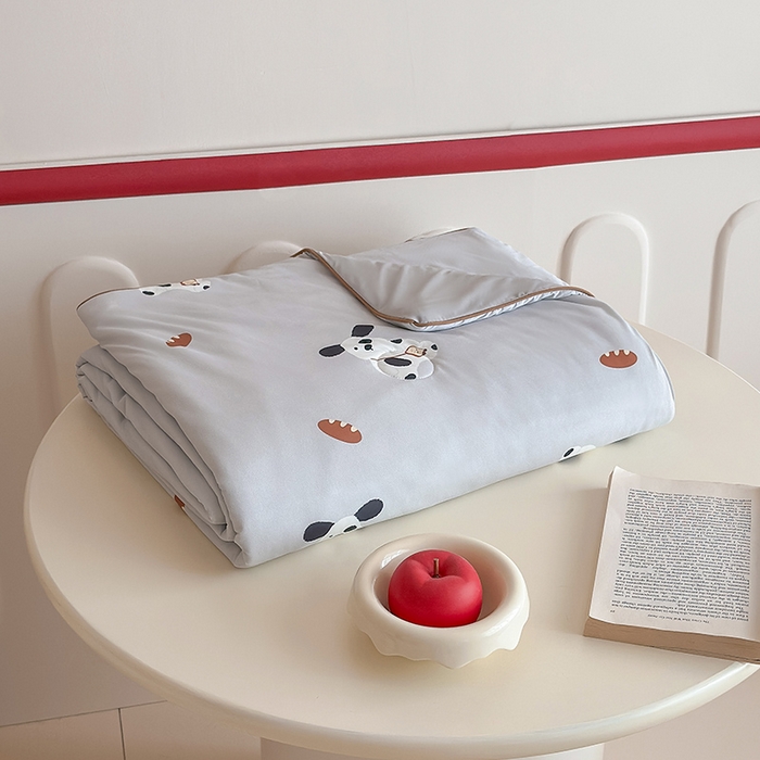 91家纺网 家纺一手货源 找家纺 RYB红黄兰 2025新款INS原创超萌卡通锦氨冰皮夏被夏凉被空调被 黑白小狗