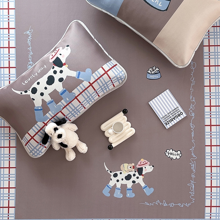 91家纺网 家纺一手货源 找家纺 RYB红黄兰 2025新款INS原创超萌卡通大版碳光冰丝凉席三明治空调席三件套席子 美式斑点狗