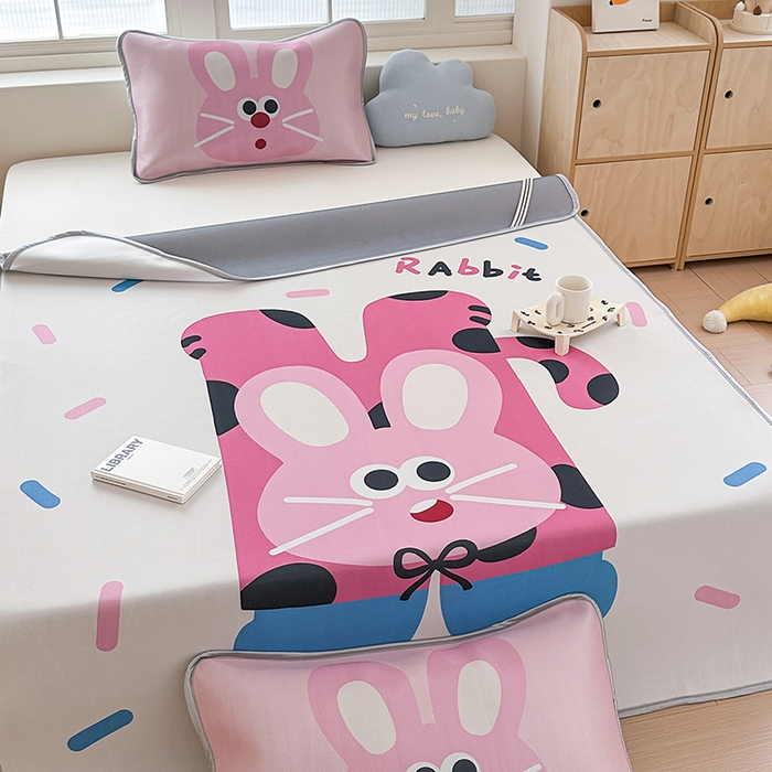 91家纺网 家纺一手货源 找家纺 RYB红黄兰 2025新款INS原创超萌卡通大版碳光冰丝凉席三明治空调席三件套席子 粉兔兔