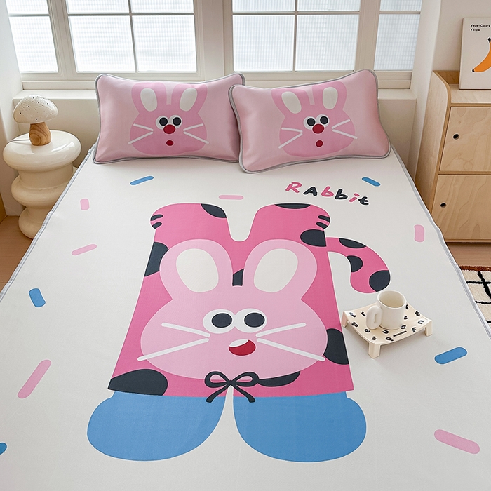 91家纺网 家纺一手货源 找家纺 RYB红黄兰 2025新款INS原创超萌卡通大版碳光冰丝凉席三明治空调席三件套席子 粉兔兔