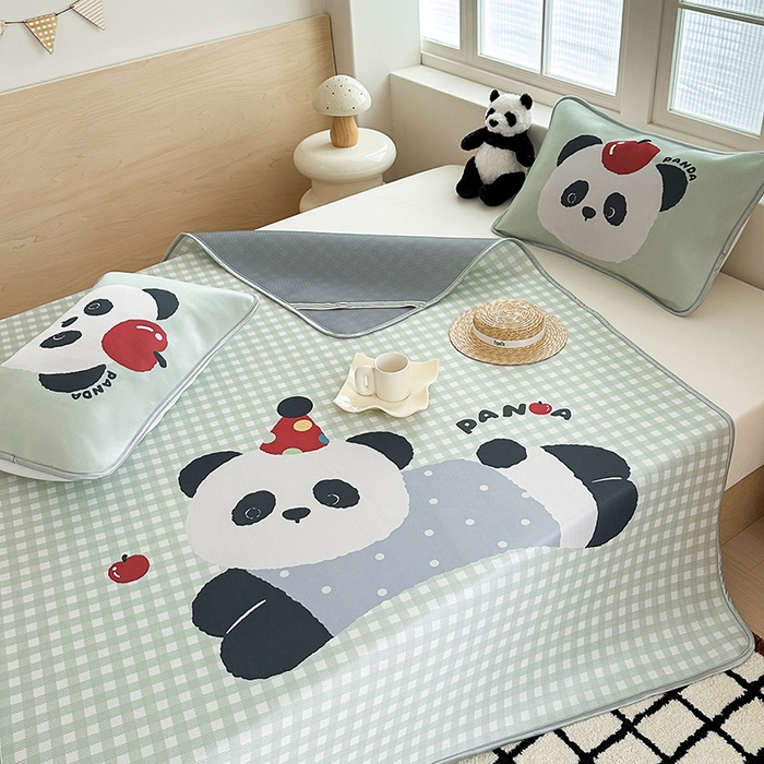 91家纺网 家纺一手货源 找家纺 RYB红黄兰 2025新款INS原创超萌卡通大版碳光冰丝凉席三明治空调席三件套席子 绿格熊猫