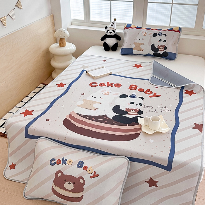 91家纺网 家纺一手货源 找家纺 RYB红黄兰 2025新款INS原创超萌卡通大版碳光冰丝凉席三明治空调席三件套席子 甜品屋