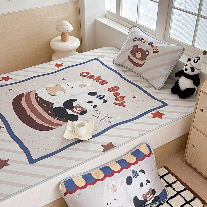 91家纺网 家纺一手货源 找家纺 RYB红黄兰 2025新款INS原创超萌卡通大版碳光冰丝凉席三明治空调席三件套席子 甜品屋