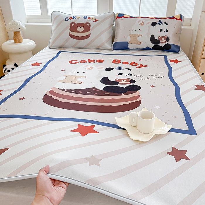 91家纺网 家纺一手货源 找家纺 RYB红黄兰 2025新款INS原创超萌卡通大版碳光冰丝凉席三明治空调席三件套席子 甜品屋