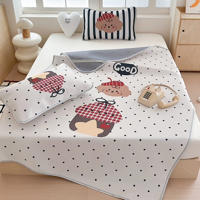 91家纺网 家纺一手货源 找家纺 RYB红黄兰 2025新款INS原创超萌卡通大版碳光冰丝凉席三明治空调席三件套席子 宠物之家