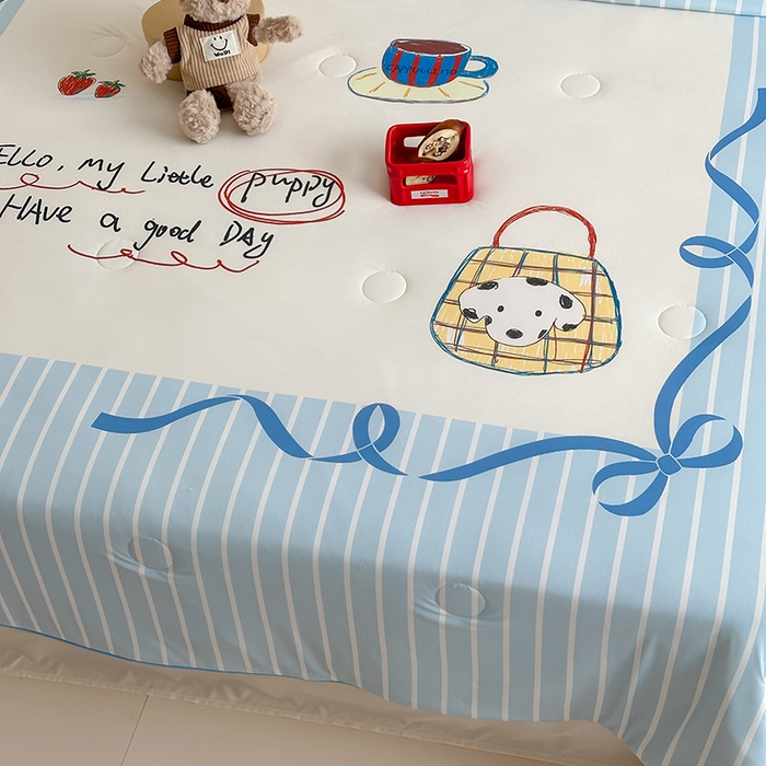 91家纺网 家纺一手货源 找家纺 RYB红黄兰 A类2025新款INS原创大版卡通锦氨冰皮夏被夏凉被空调被 狗狗日记