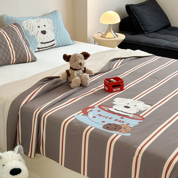 91家纺网 家纺一手货源 找家纺 RYB红黄兰 A类2025新款INS原创大版卡通锦氨冰皮夏被夏凉被空调被 咖啡西高地