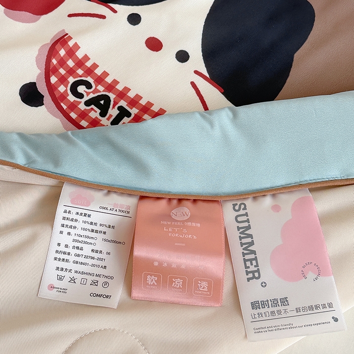 91家纺网 家纺一手货源 找家纺 RYB红黄兰 A类2025新款INS原创大版卡通锦氨冰皮夏被夏凉被空调被 苹果小黑猫