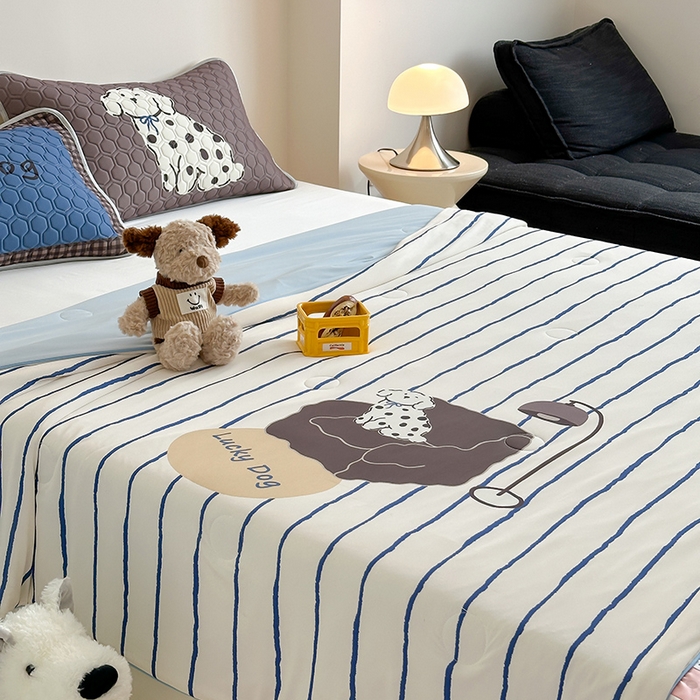 91家纺网 家纺一手货源 找家纺 RYB红黄兰 A类2025新款INS原创大版卡通锦氨冰皮夏被夏凉被空调被 沙发小狗