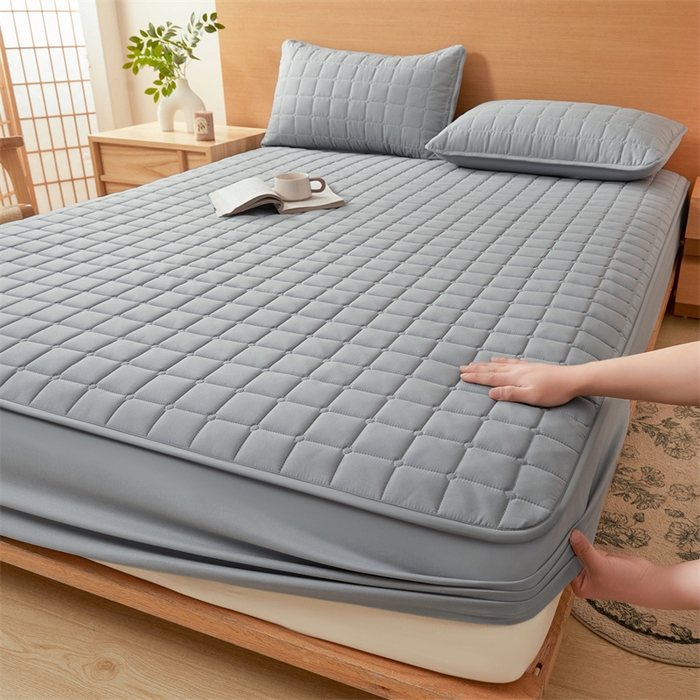 91家纺网 家纺一手货源 找家纺 魅图家纺 2025新款A类原棉防水夹棉床笠 云灰