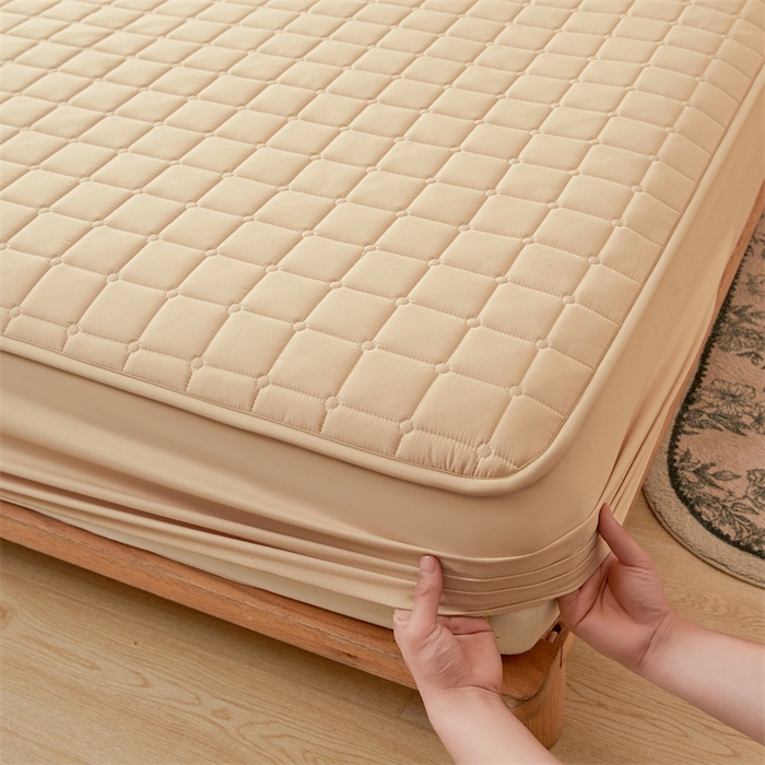 91家纺网 家纺一手货源 找家纺 魅图家纺 2025新款A类原棉防水夹棉床笠 流金