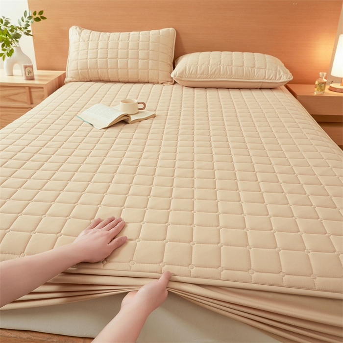 91家纺网 家纺一手货源 找家纺 魅图家纺 2025新款A类原棉防水夹棉床笠 流金