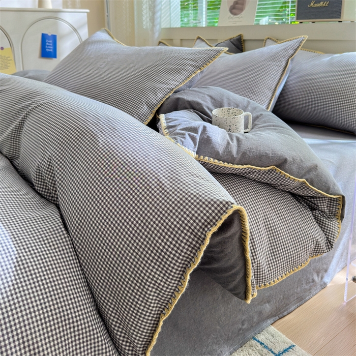 91家纺网 家纺一手货源 找家纺 晚依家纺 2025新款A类全棉色织水洗棉被套单件格子条纹四件套学生宿舍被罩三件套定制定做 遇见-中灰