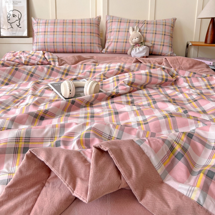 91家纺网 家纺一手货源 找家纺 维娜斯2025新款无印风水洗棉夏被 诺西-粉