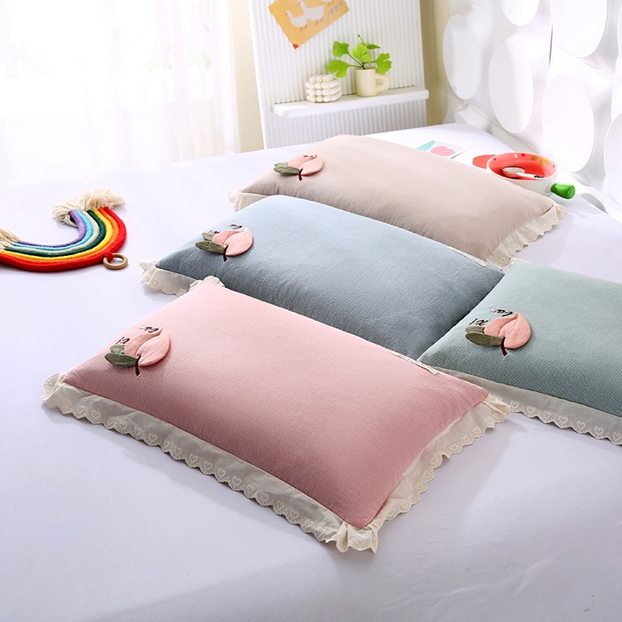 91家纺网 家纺一手货源 找家纺 （总）蔻眠 爱心桃-全棉水洗棉立体刺绣荞麦护颈枕芯儿童学生成人枕头