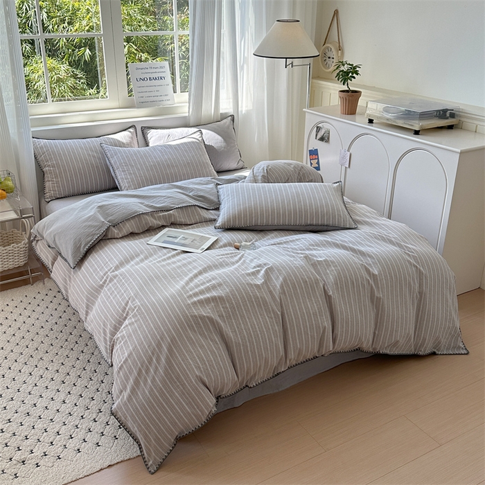 91家纺网 家纺一手货源 找家纺 晚依家纺 2025新款A类全棉色织水洗棉被套单件格子条纹四件套学生宿舍被罩三件套定制定做 乐事-浅灰