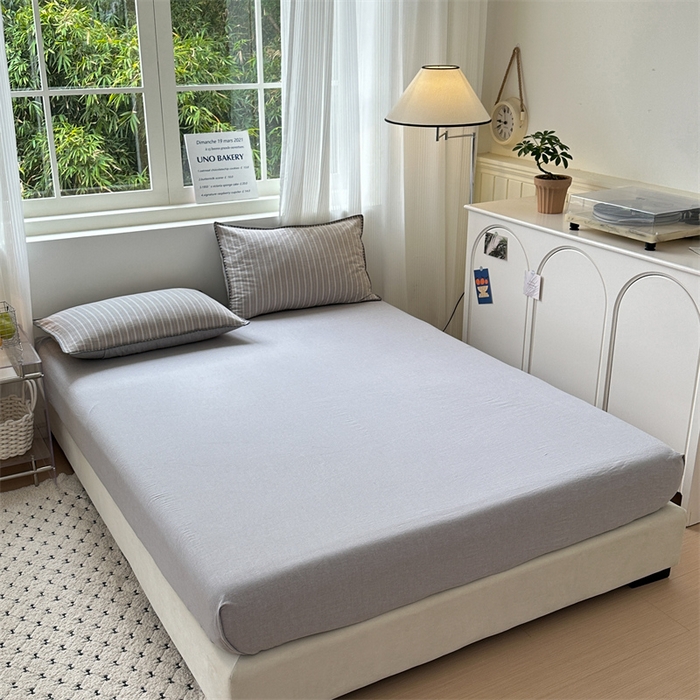 91家纺网 家纺一手货源 找家纺 晚依家纺 2025新款A类全棉色织水洗棉被套单件格子条纹四件套学生宿舍被罩三件套定制定做 乐事-浅灰