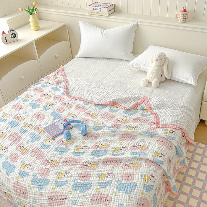 91家纺网 家纺一手货源 找家纺 萌飞 2025新款全棉纯棉六层纱布泡泡纱布毛巾被夏凉被空调被 甜心猫趣