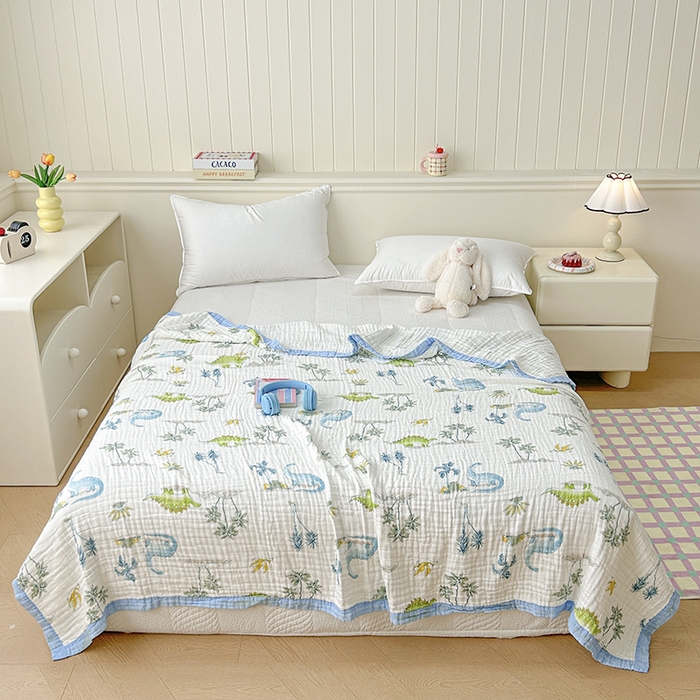 91家纺网 家纺一手货源 找家纺 萌飞 2025新款全棉纯棉六层纱布泡泡纱布毛巾被夏凉被空调被 恐龙乐园