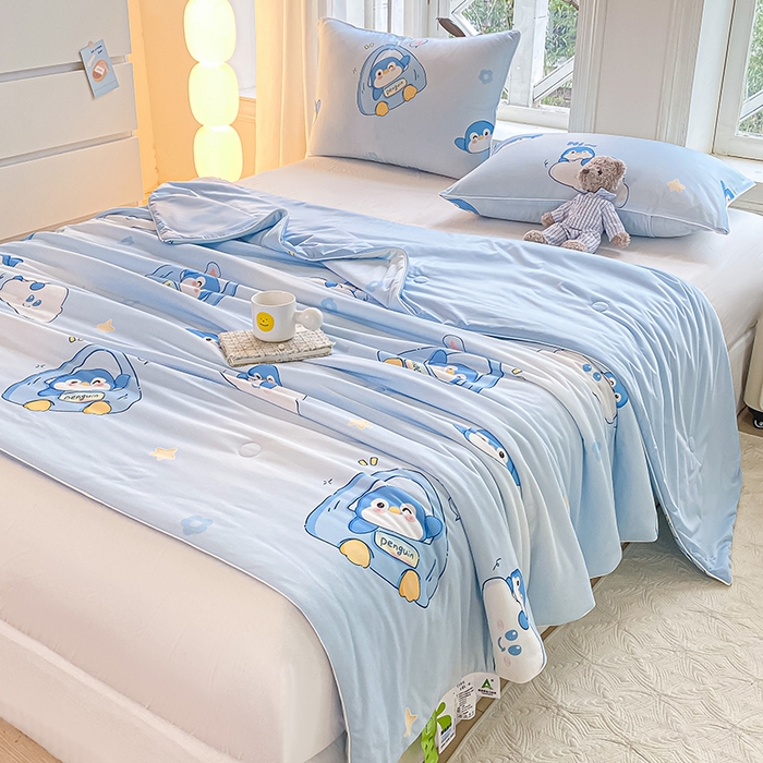 91家纺网 家纺一手货源 找家纺 萌飞 2025新款冷暖双感夏被夏凉被空调被 淘气企鹅