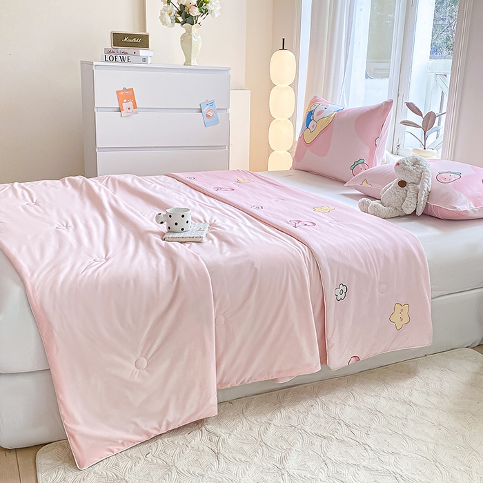 91家纺网 家纺一手货源 找家纺 萌飞 2025新款冷暖双感夏被夏凉被空调被 晚安小兔