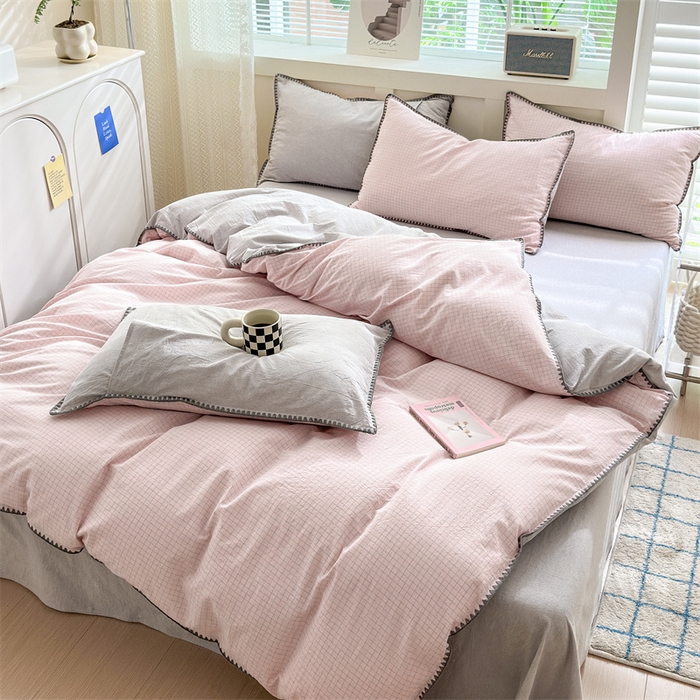 91家纺网 家纺一手货源 找家纺 晚依家纺 2025新款A类全棉色织水洗棉被套单件格子条纹四件套学生宿舍被罩三件套定制定做 星语-浅粉灰