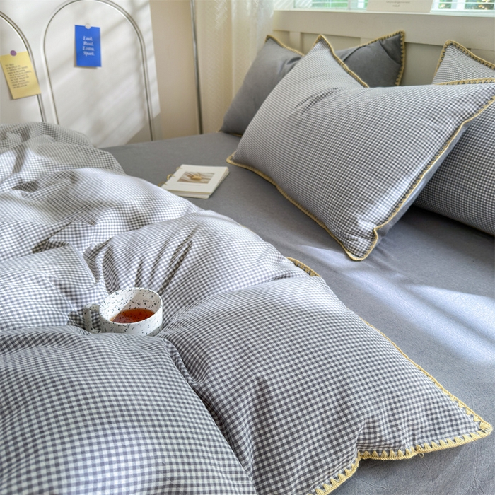 91家纺网 家纺一手货源 找家纺 晚依家纺 2025新款A类全棉色织水洗棉被套单件格子条纹四件套学生宿舍被罩三件套定制定做 遇见-中灰
