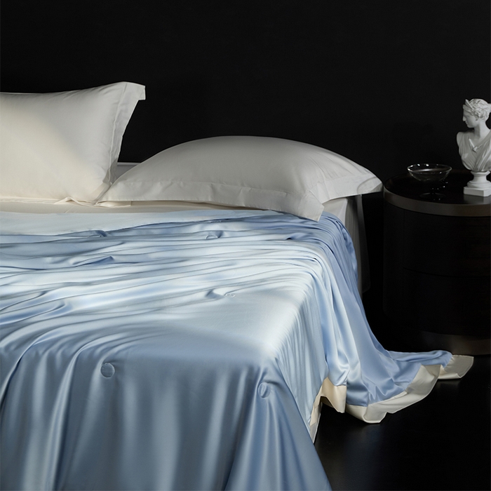 91家纺网 家纺一手货源 找家纺 100支兰精天丝夏被纯色莱赛尔天丝空调被 天丝夏凉被 圣托蓝