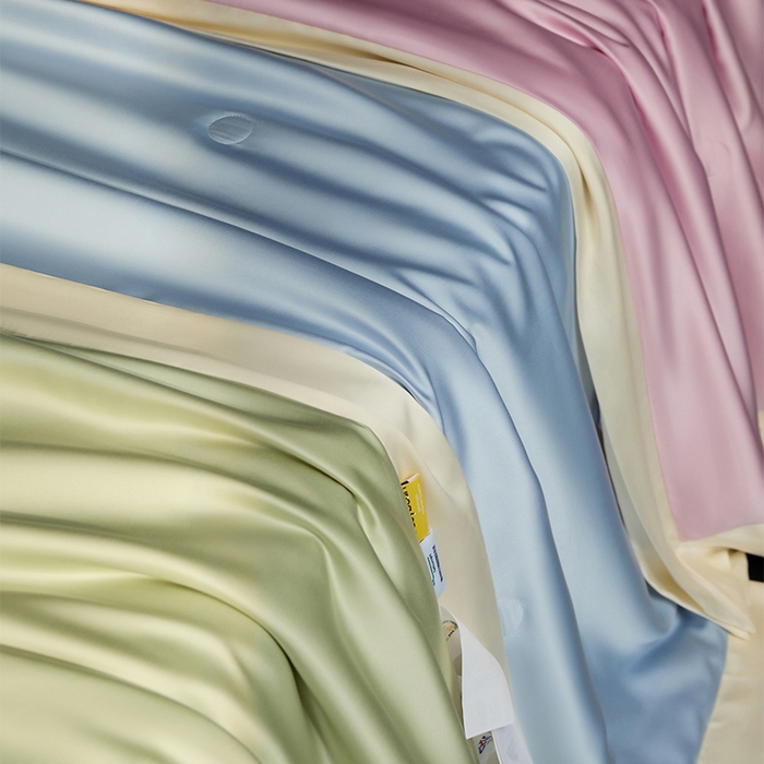 91家纺网 家纺一手货源 找家纺 100支兰精天丝夏被纯色莱赛尔天丝空调被 天丝夏凉被 圣托蓝