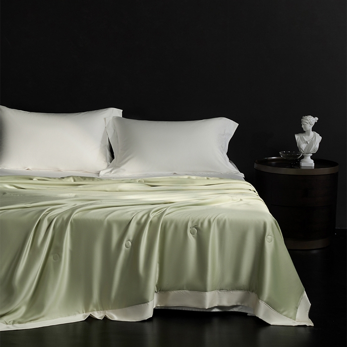 91家纺网 家纺一手货源 找家纺 100支兰精天丝夏被纯色莱赛尔天丝空调被 天丝夏凉被 阳光绿