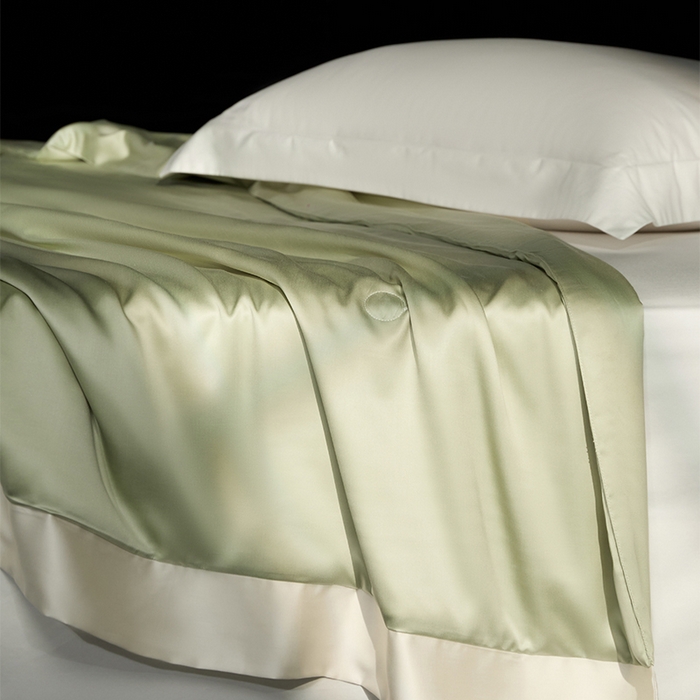 91家纺网 家纺一手货源 找家纺 100支兰精天丝夏被纯色莱赛尔天丝空调被 天丝夏凉被 阳光绿