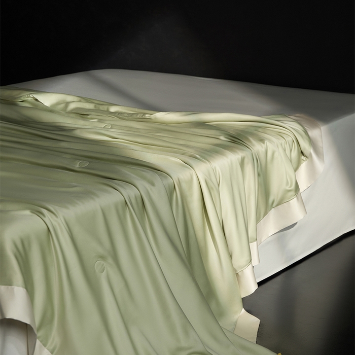 91家纺网 家纺一手货源 找家纺 100支兰精天丝夏被纯色莱赛尔天丝空调被 天丝夏凉被 阳光绿