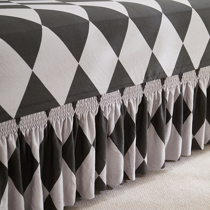 91家纺网 家纺一手货源 找家纺 共鸣沙发套 2025新款牛奶丝系列沙发套（裙摆款）记忆格