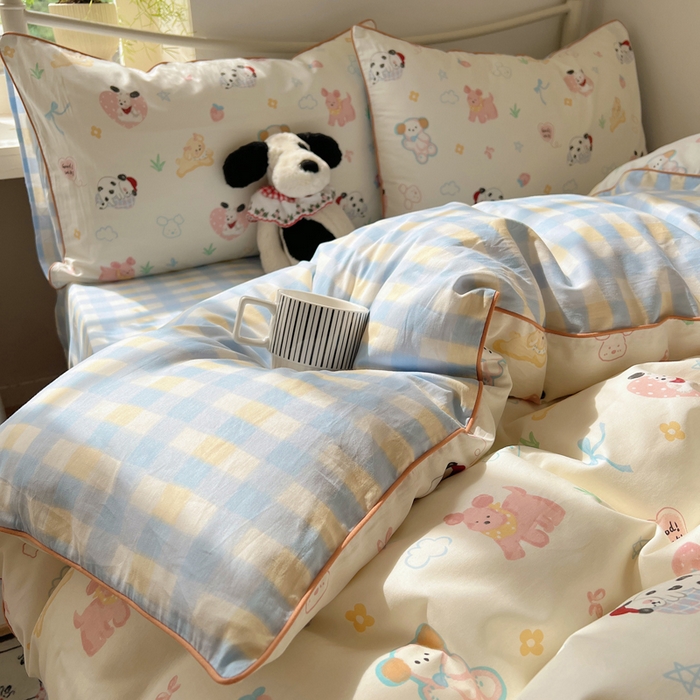 91家纺网 家纺一手货源 找家纺 六巷胡同 2025新款40S全棉纯棉INS童趣可爱风卡通嵌绳款四件套 嵌绳趣味调皮犬