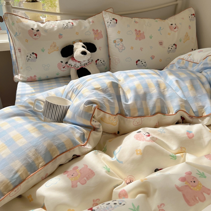 91家纺网 家纺一手货源 找家纺 六巷胡同 2025新款40S全棉纯棉INS童趣可爱风卡通嵌绳款四件套 嵌绳趣味调皮犬