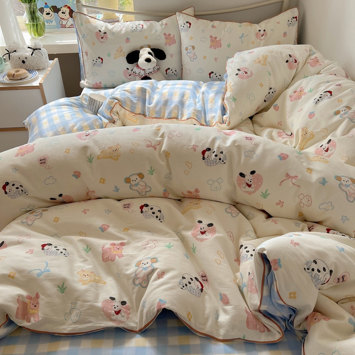 91家纺网 家纺一手货源 找家纺 六巷胡同 2025新款40S全棉纯棉INS童趣可爱风卡通嵌绳款四件套 嵌绳趣味调皮犬