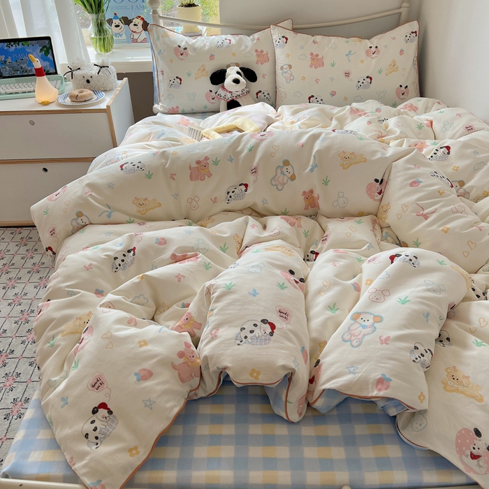 91家纺网 家纺一手货源 找家纺 六巷胡同 2025新款40S全棉纯棉INS童趣可爱风卡通嵌绳款四件套 嵌绳趣味调皮犬