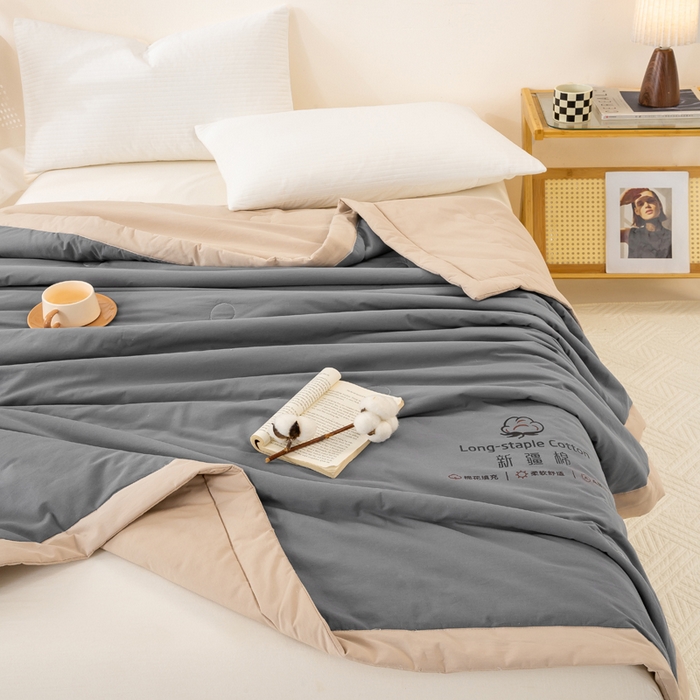 91家纺网 家纺一手货源 找家纺 梦初语 2025新款A类母婴水洗棉纯色双拼新疆棉花夏凉被可机洗直播爆单夏被 深灰
