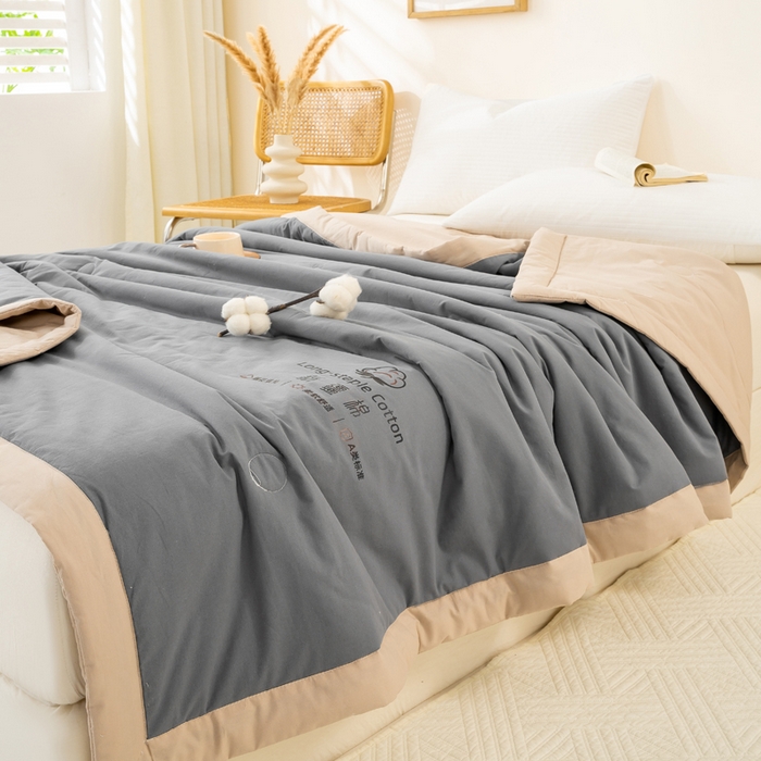 91家纺网 家纺一手货源 找家纺 梦初语 2025新款A类母婴水洗棉纯色双拼新疆棉花夏凉被可机洗直播爆单夏被 深灰