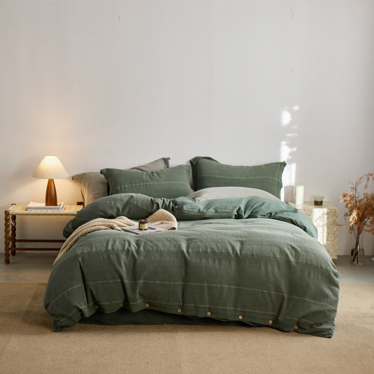 91家纺网 家纺一手货源 找家纺 （总）安莱生活 2025新款全棉纯棉纱洗纽扣款大提花四件套--艾伦