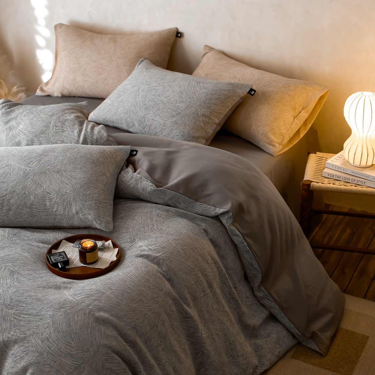 91家纺网 家纺一手货源 找家纺 安莱生活 2025新款三层纱提花四件套--伯尔纳 伯尔纳-浅灰（不供抖音）